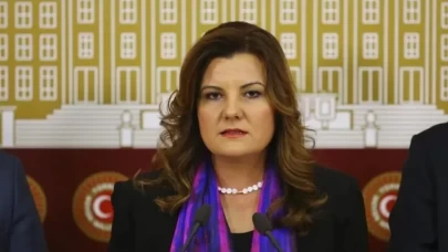 İzmit Belediyesi operasyonu: Fatma Kaplan Hürriyet gözaltına alındı! Fatma Kaplan Hürriyet kimdir?