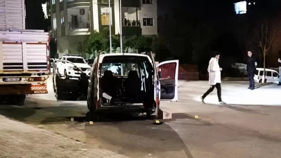 Eski eşi acımadan kurşun yağdırdı! Hamile kadın yaşam mücadelesi veriyor, karnındaki bebeği hayatını kaybetti