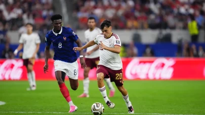 Fransa elendi, Deschamps'tan dikkat çeken hakem çıkışı