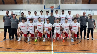U18 Millile, Avrupa Şampiyonası'na farkla başladı