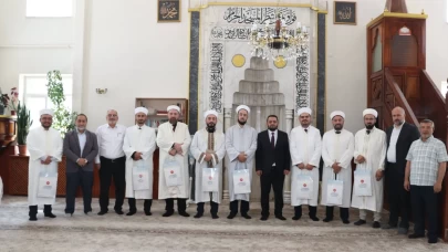 Sivas'ta din görevlileri hutbe okuma yarışmasında yarıştı