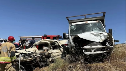 Kula-Eşme yolunda feci kaza: Otomobil sürücüsü hayatını kaybetti
