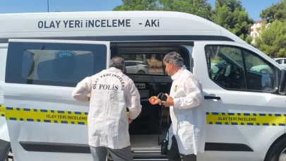 Antalya'da otel odasında şüpheli ölüm!