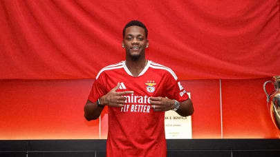 Jhon Duran'ın yeni adresi Benfica oldu