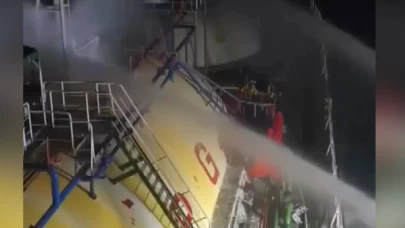 Dron saldırısına uğrayan LPG tankeri Trabzon'a ulaştı