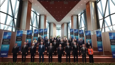 Bakan Güler'den NATO mevkidaşlarına 'Ay Yıldız'da resepsiyon