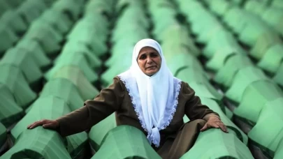 Yarası kapanmayan soykırım: Srebrenitsa