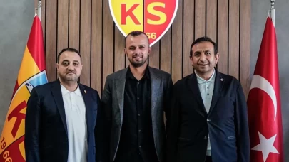 Kayserispor'da İlhan Parlak görevinden ayrıldı