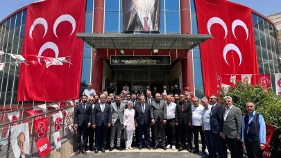 MHP’li Fendoğlu Diyarbakır’da konuştu: ‘Liderimiz Devlet Bahçeli 15 yıl önce dinlenseydi bu kadar beklemezdik’