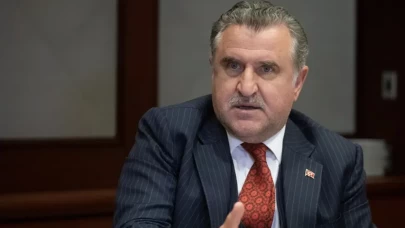 Bakan Osman Aşkın Bak, Türkiye Minikler Güreş Şampiyonası'na katıldı