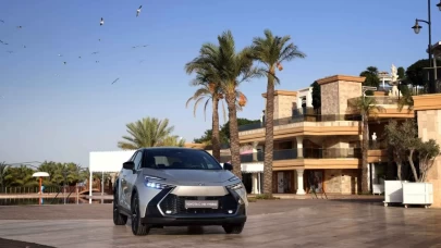 Toyota C-HR Hybrid zirvede