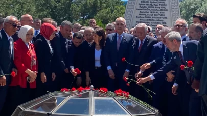 Kurtulmuş'tan 15 Temmuz mesajı: 'Bütün düşmanlara karşı yekvücut olacağız'