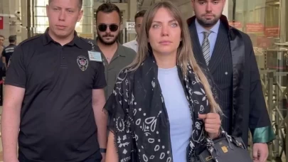 Eda Ece ödül töreninde söyledikleri için ağlayarak özür diledi!