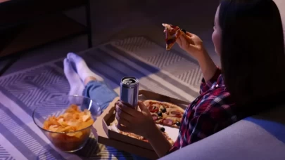 Gece acıkınca ne yenmeli?