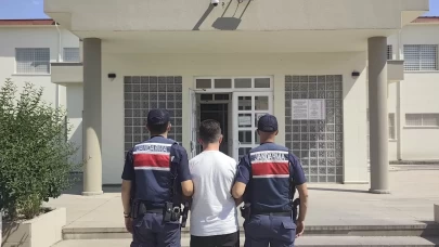 Kuru otları yakarken suçüstü yakalandı