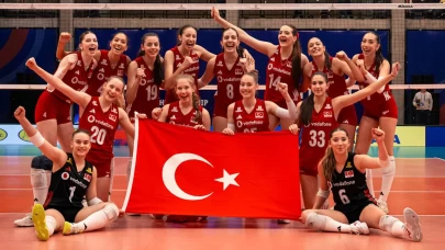 Millilerden Dünya Şampiyonası'nda net galibiyet