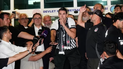 Vlahovic imza töreni 2026 hangi kanalda? Vlahovic'in imza töreni saat kaçta?