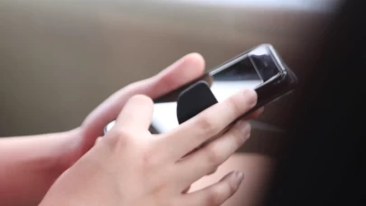 Fransa'da liselerde telefon devri bitti