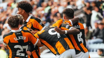Hull City, Premier Lig'de 2'de 2 yaptı