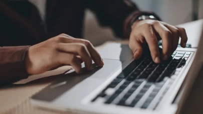 Dönüş adresi belirtilmelidir ne anlama geliyor 2026? E-okul dönüş adresi belirtilmelidir ne demek?