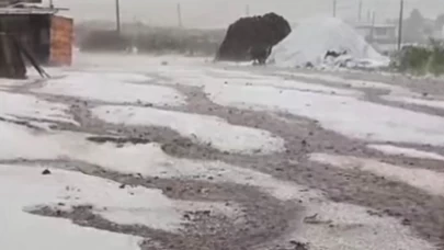 Çıldır'da dolu ve fırtına kabusu