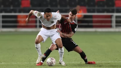 Gaziantep FK ile Alanyaspor puanları paylaştı