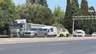 Panelvan sürücüsü olay yerinde can verdi