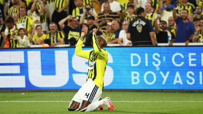 Fenerbahçe'de Talisca gollerine devam ediyor
