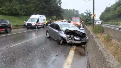 Sancaktepe’de kayganlaşan yolda kaza: 3 yaralı