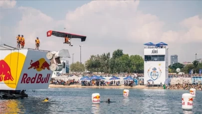 Red Bull Uçuş Günü 2026 İstanbul'da ne zaman, saat kaçta? Caddebostan Sahili jüri kadrosu ve program detayları