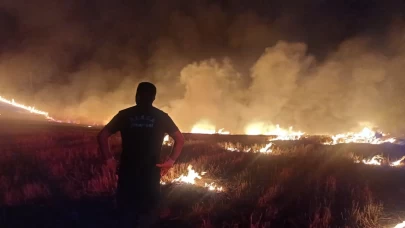 Çorum'da korkutan örtü yangını