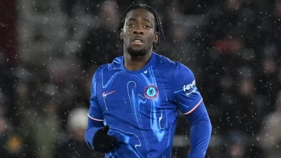 Crystal Palace'tan Axel Disasi kancası!