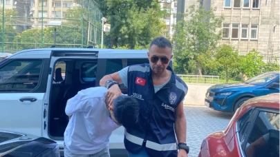 Kız arkadaşını darbedip sıcak kepçeyle yaktığı iddia edildi