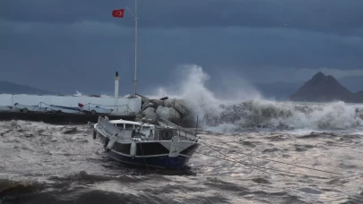 Muğla’da fırtına alarmı! Bodrum-Datça feribot seferleri iptal