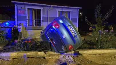 Emanet otomobille gezintiye çıktı, evin bahçesine uçtu