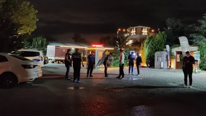 Küçükçekmece'de kafede silahlı saldırı