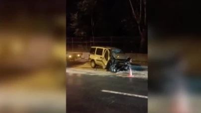 Sarıyer'de kontrolden çıkan otomobil karşı şeride daldı