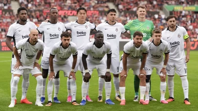 Hradec Kralove-Beşiktaş maçının ilk 11'leri belli oldu!
