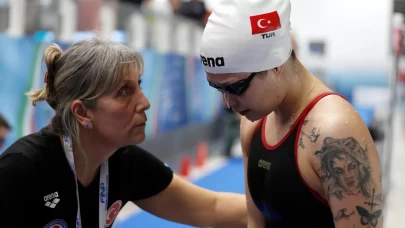 Defne Kurt'tan Fransa'da gümüş madalya