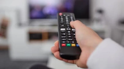 TRT 1 frekans güncelleme nasıl yapılır 2026? FB - Lyon maçı TRT 1 yayın frekans bilgileri ve Türksat ayar rehberi!