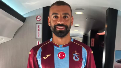 Salah, Trabzonspor formasını giydi, ilk mesajını verdi: 'Bize her yer Trabzon!'