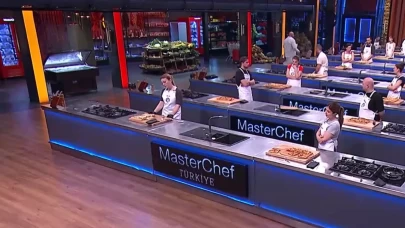 MASTERCHEF MAVİ TAKIM KAPTANI KİM OLDU? | 17 Ağustos MasterChef kaptanlık oyununu kim kazandı, yeni takımlar nasıl kuruldu?