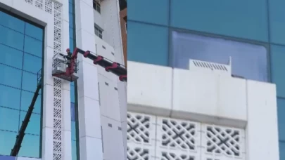 16 metrede mahsur kalan kedi için operasyon