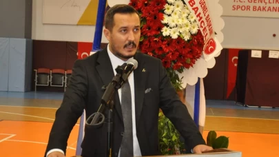 MHP Salihli'de yeni dönem: Sefa Ergün ilçe başkanı seçildi