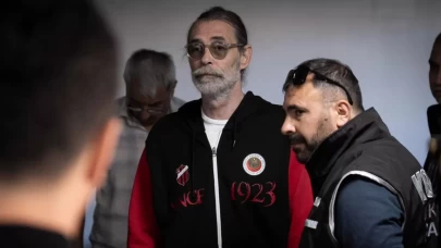 Tutuklanan Erdal Beşikçioğlu görevinden uzaklaştırıldı