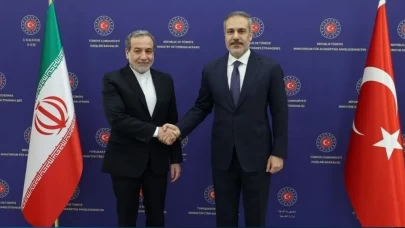 Bakan Fidan, İranlı mevkidaşı Abbas Erakçi ile görüştü