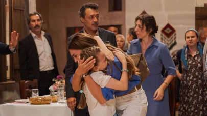 Anne Yarısı dizisi oyuncuları kimler 2026? Anne Yarısı oyuncu kadrosu ve konusu