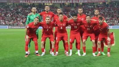 Milli maç heyecanı bu akşam! Türkiye-İtalya maçı saat kaçta?