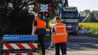 Hollanda'da Bütçe Günü'nde raylara sabotaj