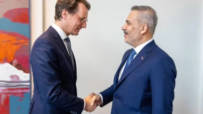 Bakan Fidan, Wüst'ü makamında kabul etti